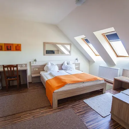 Apartment Azur Haz Kamilla *