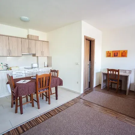 아파트 Azur Haz Kamilla Sárvár